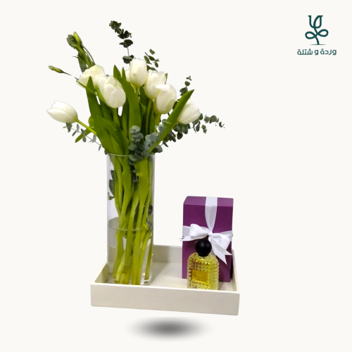 هدية فازة ورد مع عطر
