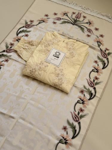 طقم سجادة و شرشف صلاة لبس