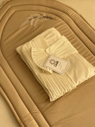 سجادة و شرشف صلاة