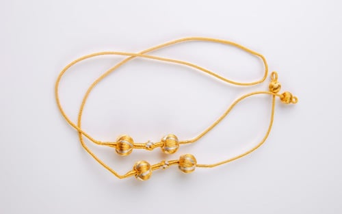 قيطان - Ketan ذهبي