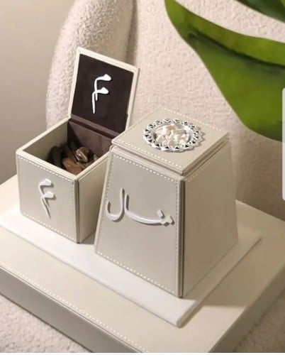 مبخره بيج مع قاعده بيضاء