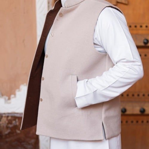 سديري دبل فيس ينلبس جهتين لون جملي مع بيج مع ازرار