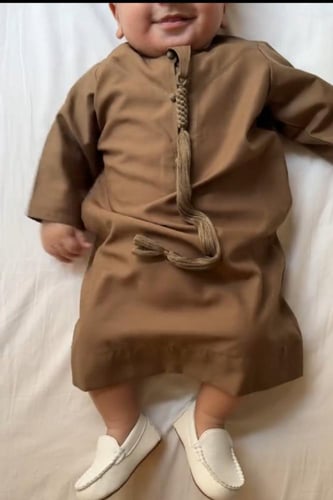 طقم أماراتي شتوي للمواليد – سديري مع ثوب