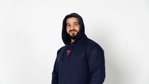بلوفر كحلي تكنيك