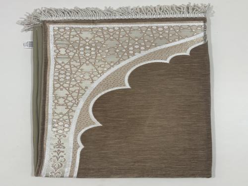 سجادة مبطنه 1 cm اللون بني قهوة