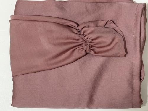 شرشف مرد حرير مغسول الطول من الكتف 165cm اللون ورد...