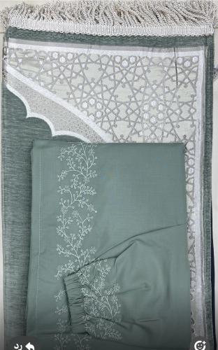 طقم شرشف مرد مطرز قطن الطول من الكتف 160cm مع سجاد...