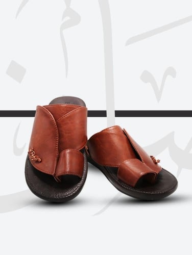 نعال شرقي كلاسيك اسود - بني