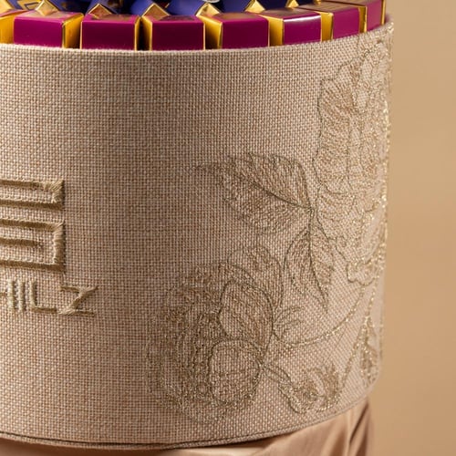 Elegant High Round Tray With a Luxurious Design Co...