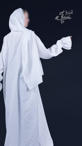 لبس صلاة فري سايز مطرز