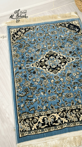 سجادة الروضة (سماوي) سماكة 8 ملم 70*110