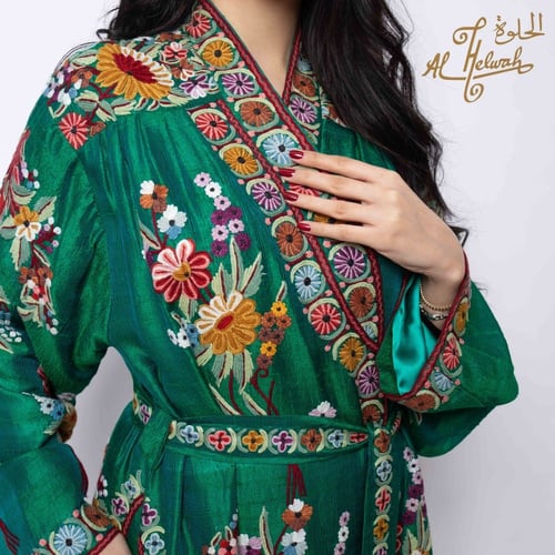 روب حرير تطريز يدوي كشميري (اخضر )