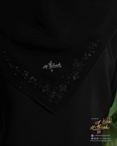 حجاب مطرز مع كرستال قماش ملكة ليزر مقاس 110X110سم