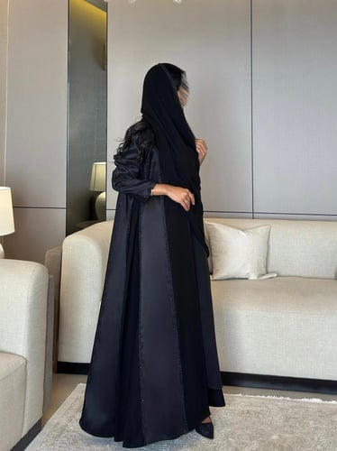 ‎ عباية تفتة تايواني مع كتان قطع وكلفة جلاتر القصة...