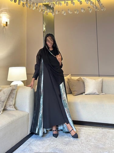 ‎عباية شيفون مكسر مبطنة بكريب مشجر