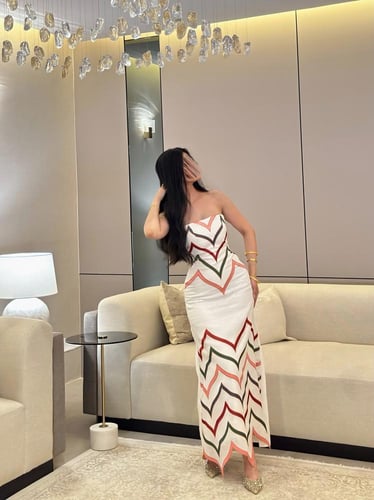 ‎فستان جلابية لنن هندي مطرز مع عباية لنن