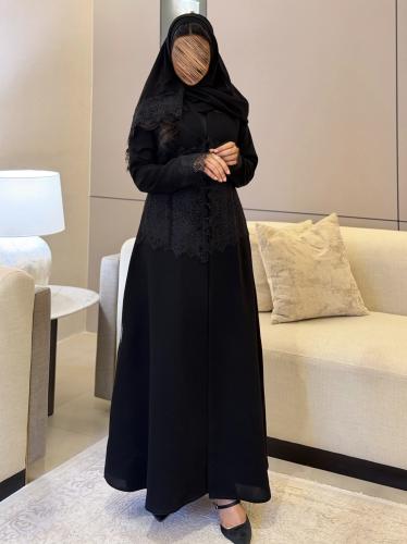 عباية كريب كوبا اسود مع دانتيل فرنسي