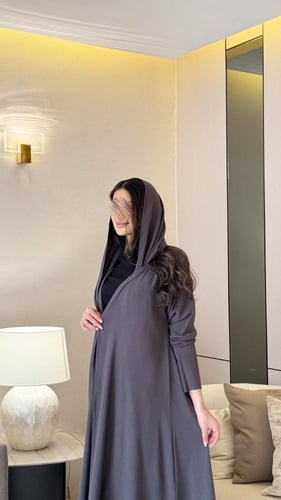عباية كريب امريكي كلوش رمادي ( مع امكانية اختيار ل...