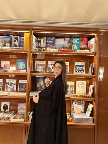 عباية شيفون اسود سادة طبقتين