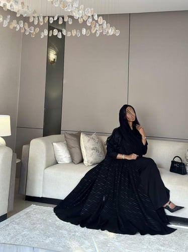 عباية كتان مطبوع القصة دبل كلوش