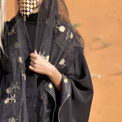 طرحة تل سيفين ونخلة (شيلة)