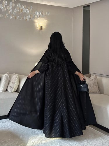 عباية كتان مطبوع القصة دبل كلوش