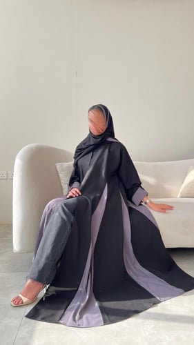 عباية دبل كلوش كتان اسود مع سبعات كريب مغسول رمادي