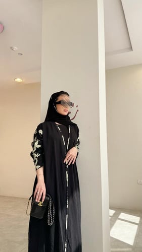 عباية لنن هندي مع كم تل مطبوع