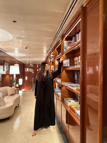 بليزر اسود كتان مع تفتة