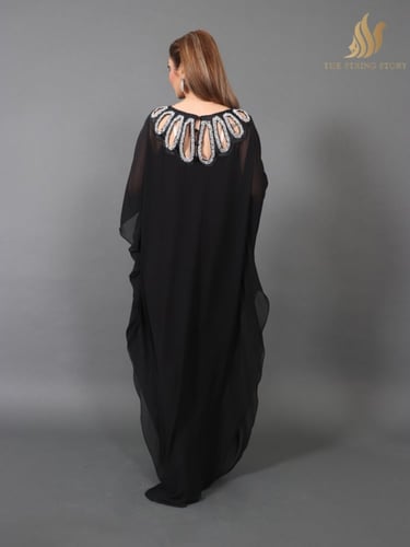 جلابيه سود شيفون مطرز بخرز اللؤلؤ