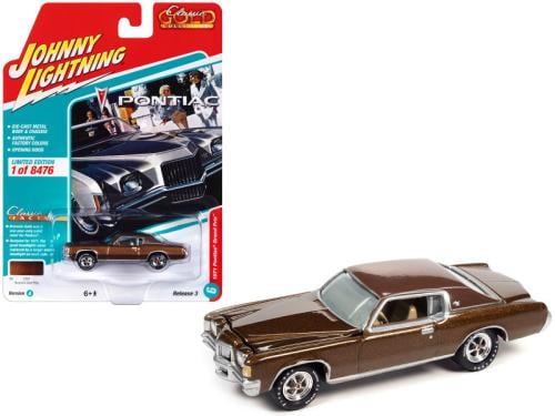 1:64 1971 Pontiac Grand Prix Bronzini Gold Metallic "Classic Gold Collection" Series Limited Edition to 8476 pieces
