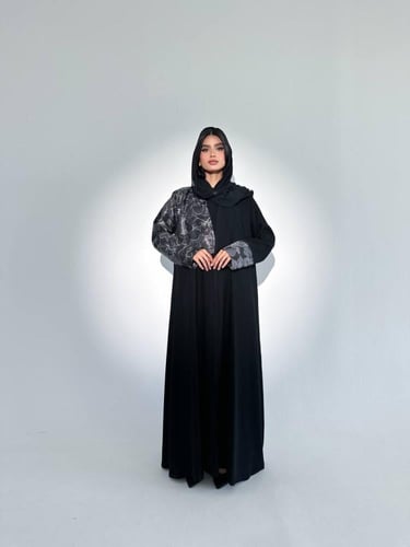 عباية يارا