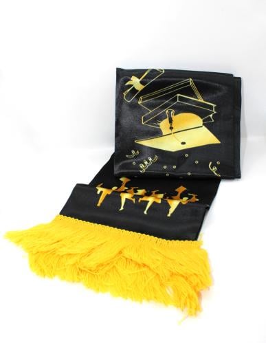 لفحة اسود مبروك التخرج .