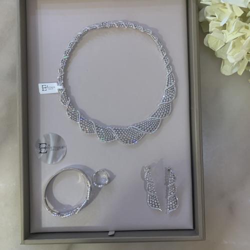 Luxury rose set