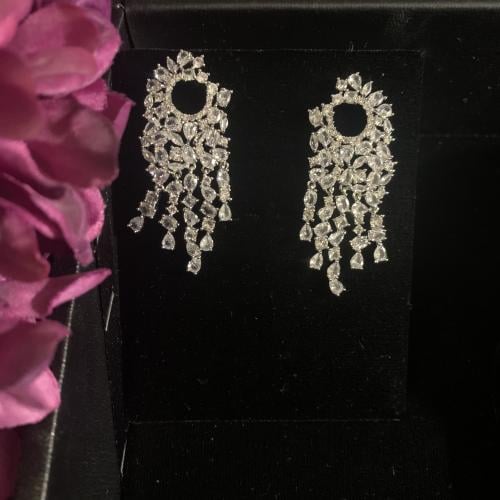 Luxury zircon earrings