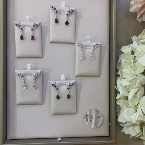 Maya earrings (all colors)