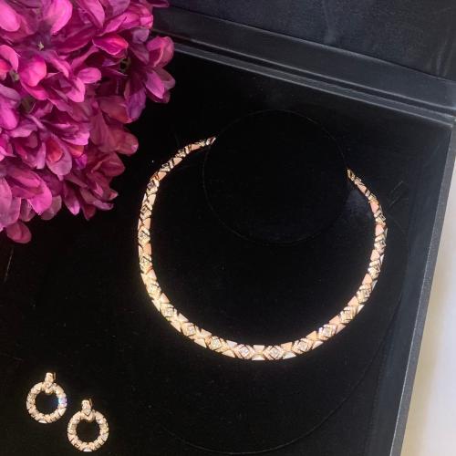 Italian set: Al Anoud