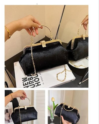 محفظة كلتش نسائية فاخرة بلون أحمر أنيق