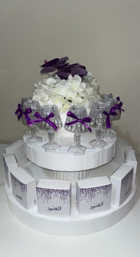 يحتوي على 10 ابجورات و 12 بوكس مسك