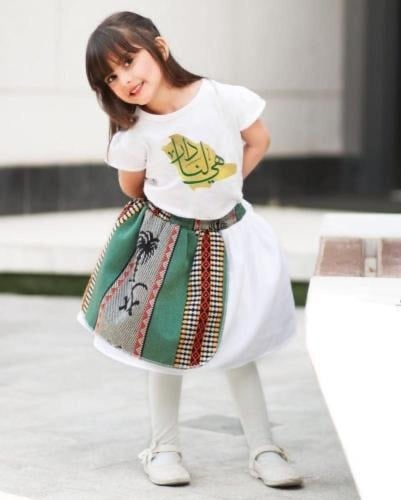 زي للاطفال بمناسة اليوم الوطني 95