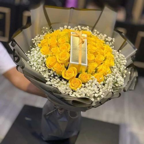 باقة ورد مع شوكلاتة بستاني