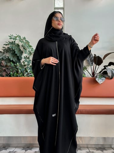 عباية نص بشت ذهبي - G0170