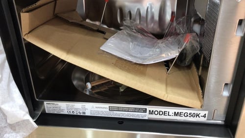 مكيروويف 60 سم 20 ليتر مع شواية