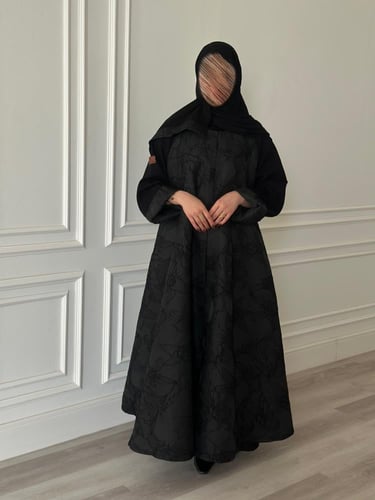 عبايه كلوش قماش جاكارا واقف طقطق كامل كم قلاب مع ط...