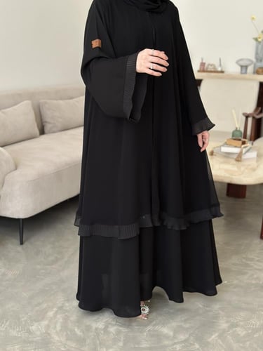 عباه مقفله نص كلوش قماش سوبر نواعم ( بلاك بيري ) ط...