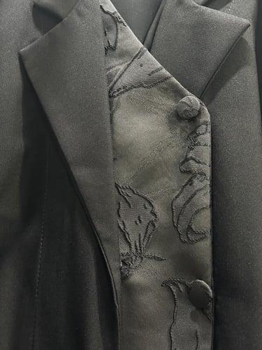 عباية ربع كلوش قماش كريب وجاكارا مع طرحة