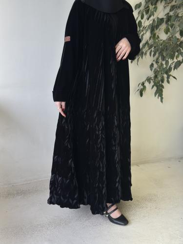 عبايه كلوش طقطق مع طرحه قماش مخمل مكسر