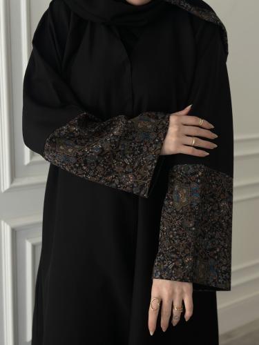 عبايه طقطق نص كلوش اكمام كشميري طرحه طرف