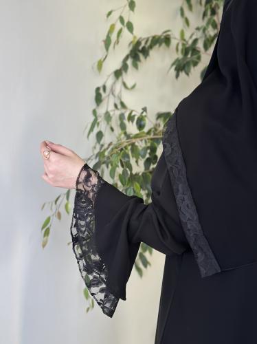 عباية نص كلوش بطقطق واكمام دانتيل -قماش انترنت