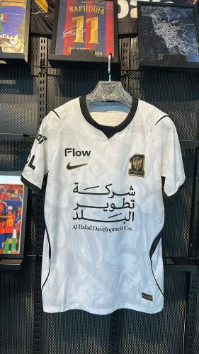 تيشيرت الاتحاد الأبيض 2027